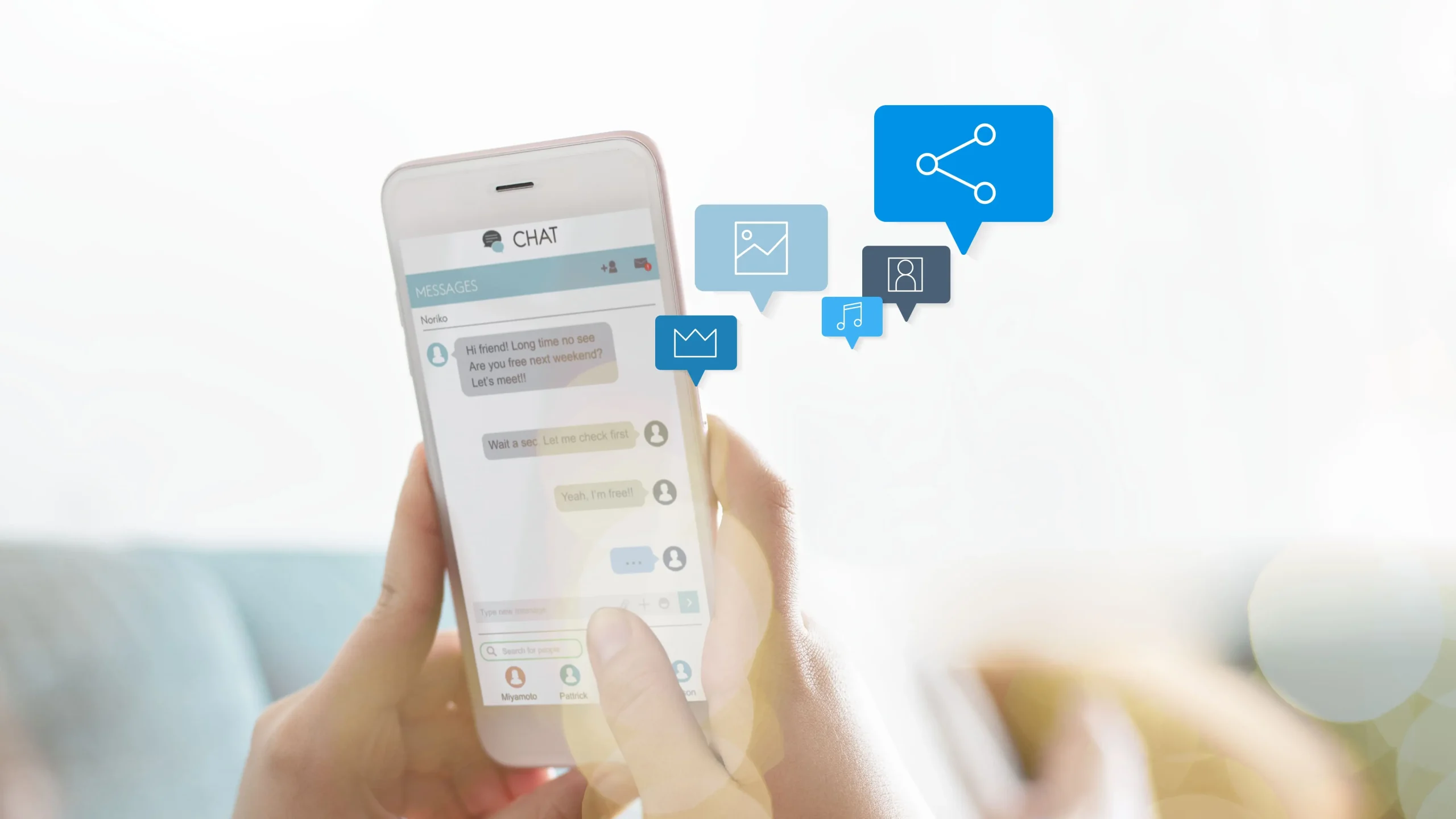 Uso de chatbot para empresas en España en dispositivo móvil con automatización de respuestas